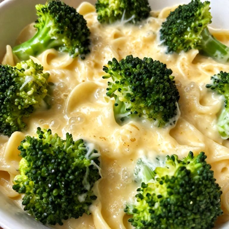 Easy Garlic Parmesan Broccoli Pasta